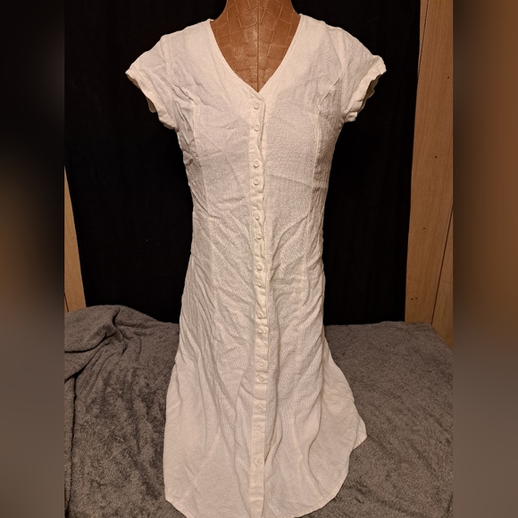 UNIF Dresses & Skirts - UNIF lotus Dress